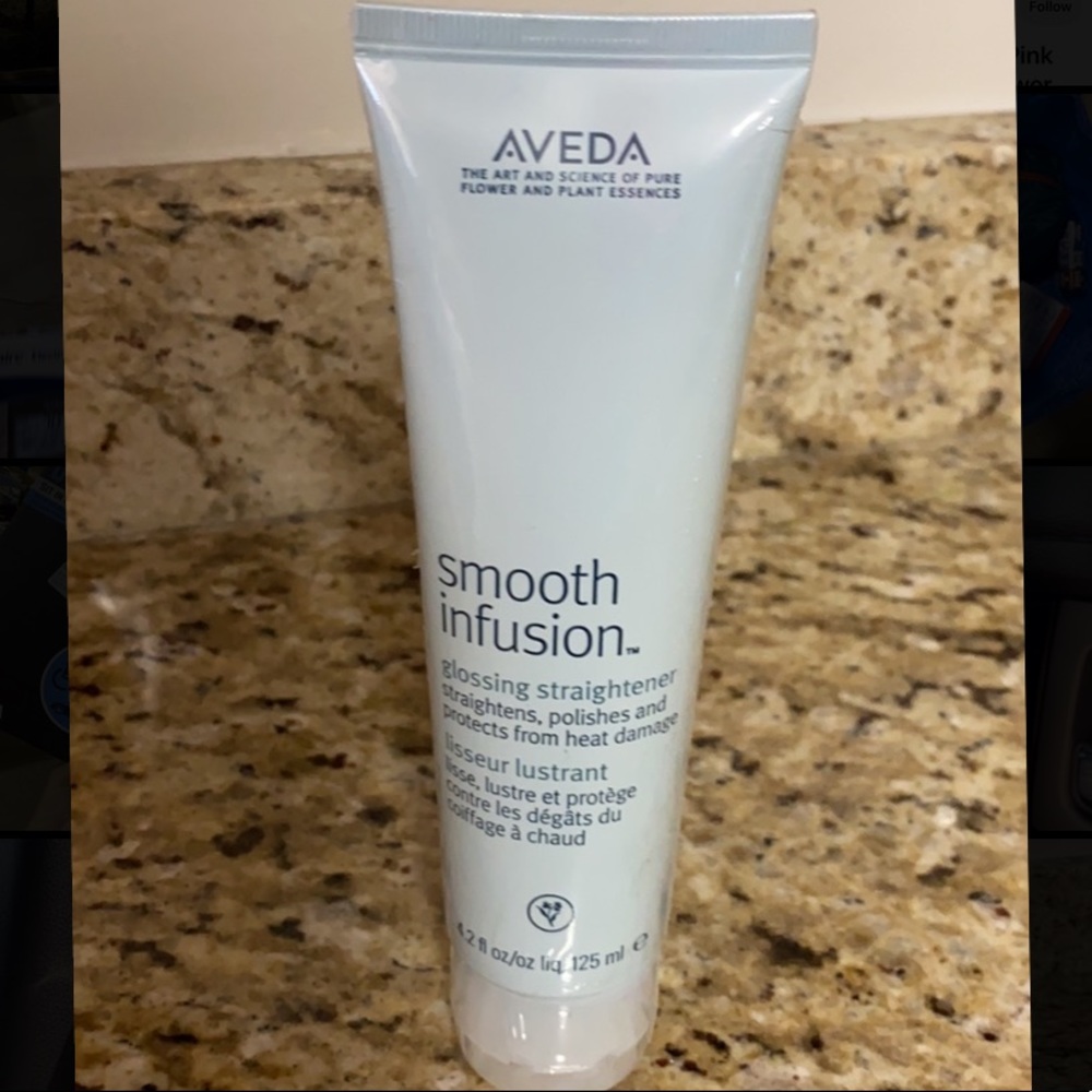 AVEDA Smooth Infusion Glossing Straightener
